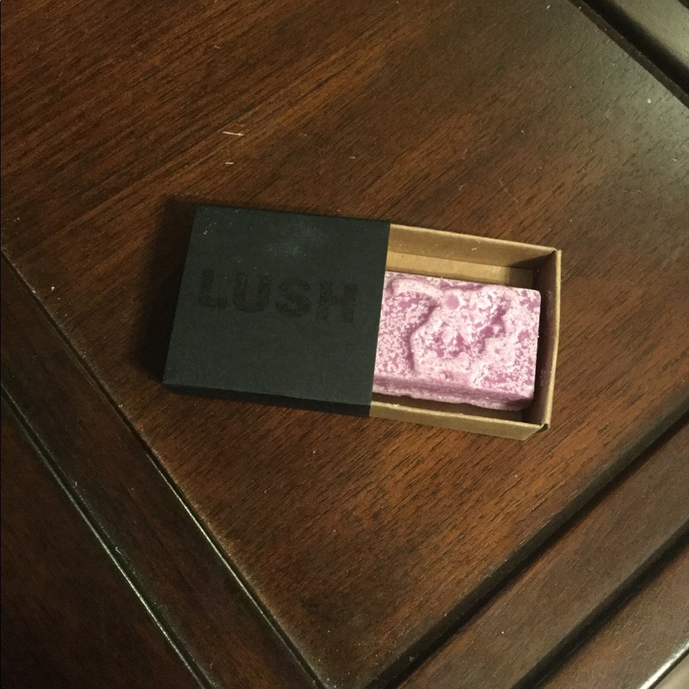 SOLD Lush Naked Lip Scrub